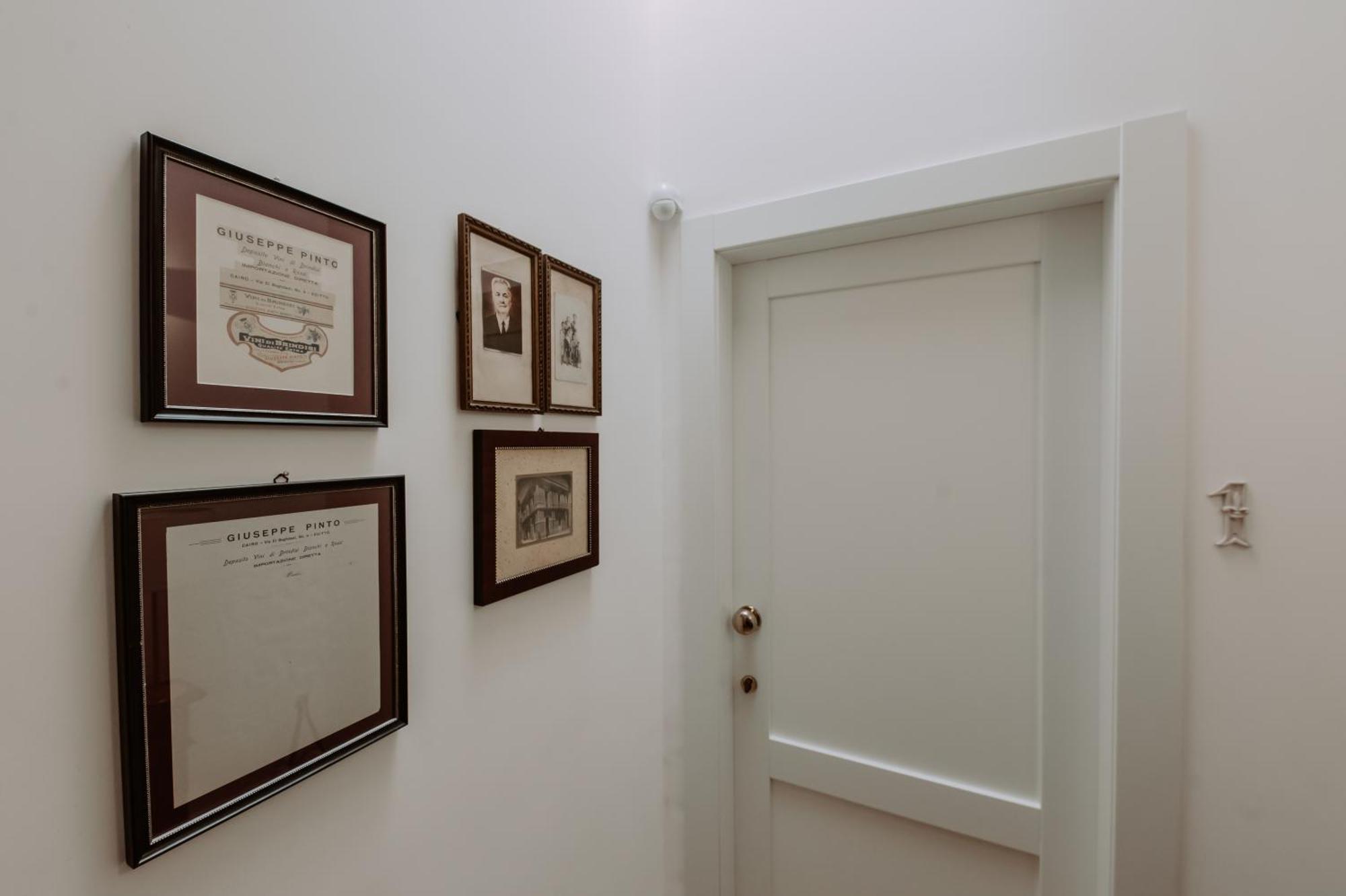 Palazzo Pinto B&B Brindisi Exterior photo